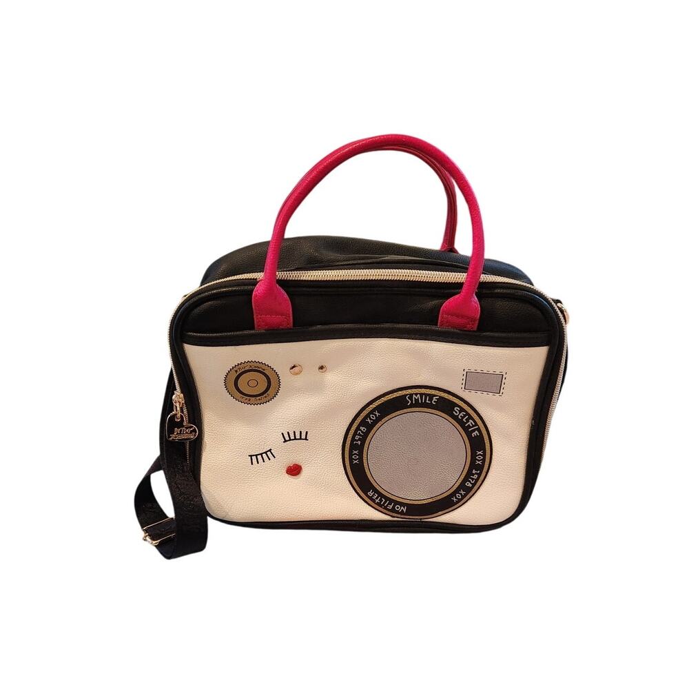 Betsey Johnson Paparazzi Lunch Tote Bag, Stylish Insulated Cooler, Chic & Fun